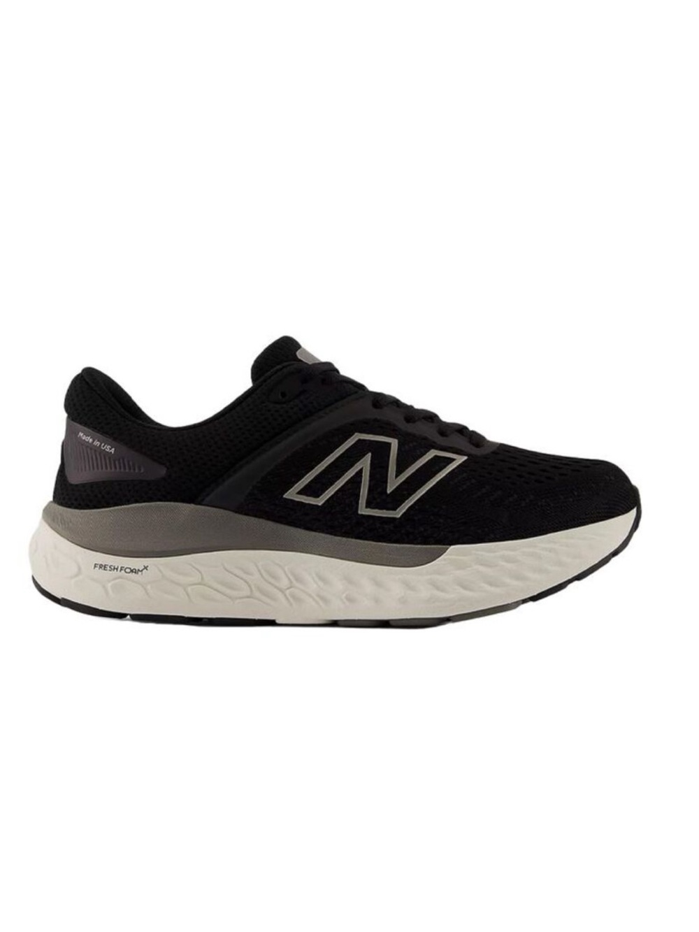 New Balance Fresh Foam 1540 Black and White Athletic Sneakers women’s 10D aetrex